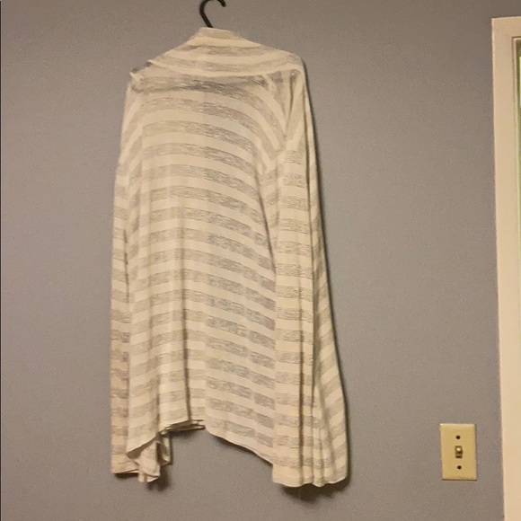 Cardigan - white and silver - Picture 2 of 3